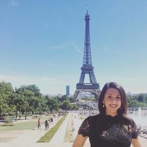 Meet your Posher, Laura